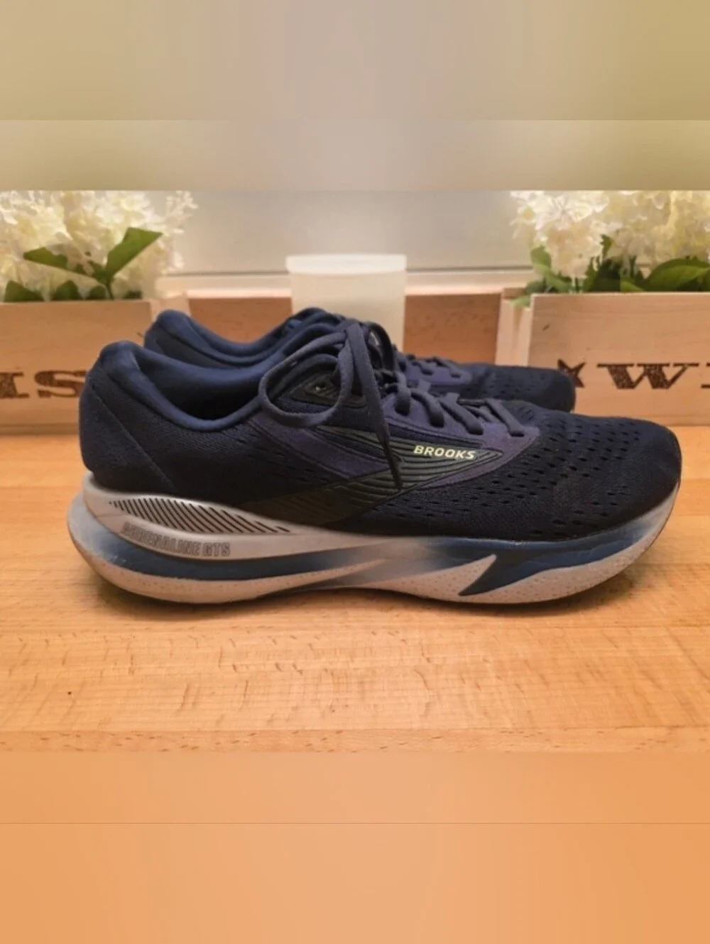 Brooks Adrenaline GTS 24 Running Shoes Navy Blue (Peacoat Black) Mens Size 9 D